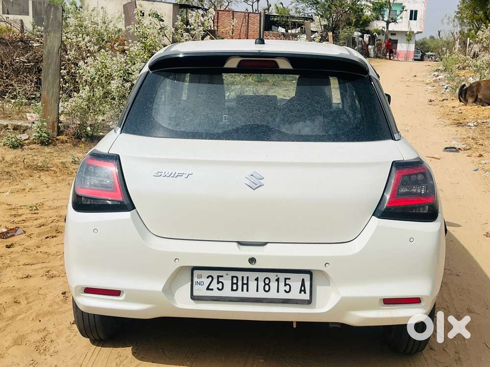 Maruti Suzuki New-gen Swift 2025 Petrol 32000 Km Driven