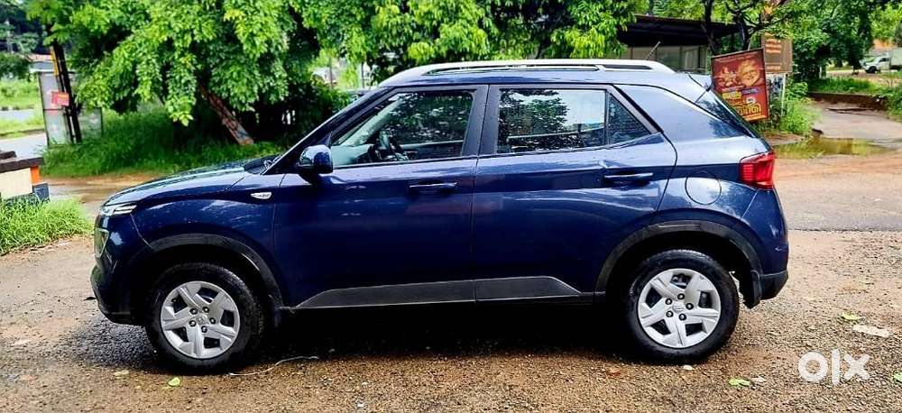 Hyundai Venue S, 2020, Petrol
