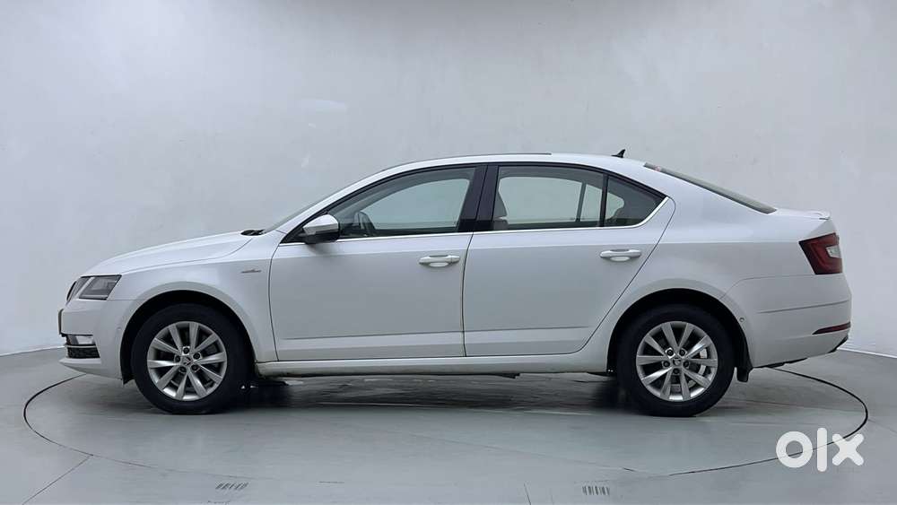 Skoda Octavia 2.0 L K Tsi At, 2018, Petrol