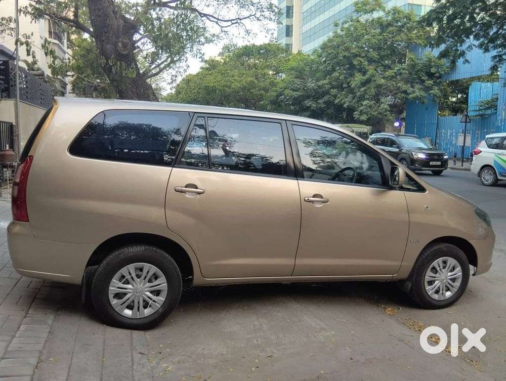Toyota Innova Crysta