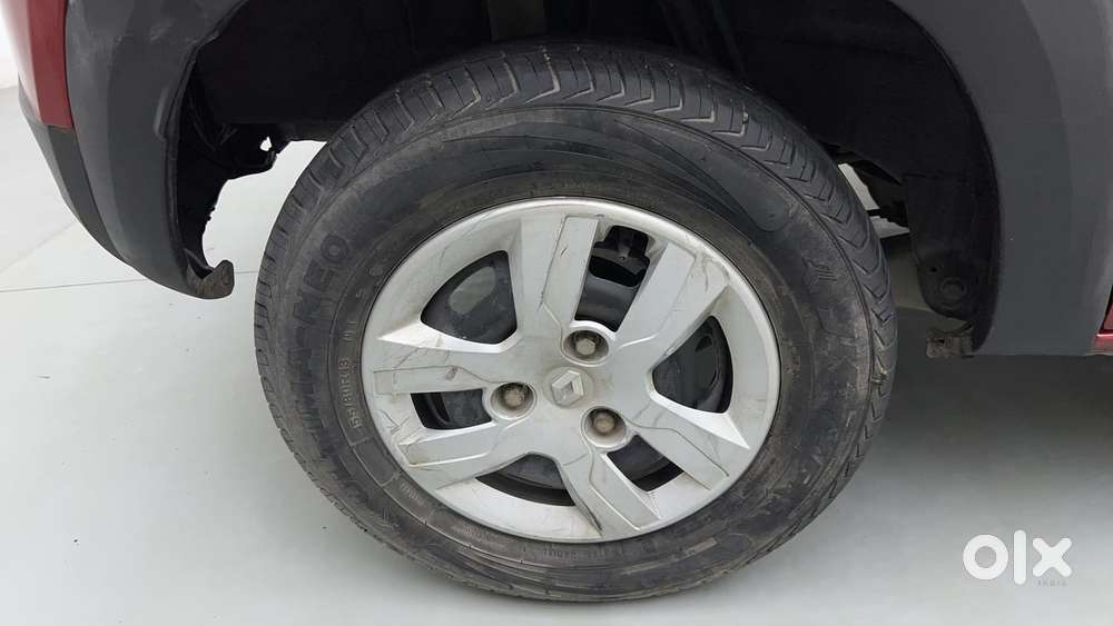 Renault Kwid 2019-ongoing 1.0 Rxt Amt (o), 2018, Petrol