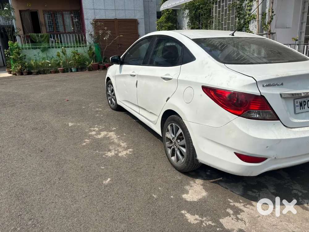 Hyundai Verna 2014 Diesel Manual 1st Owner