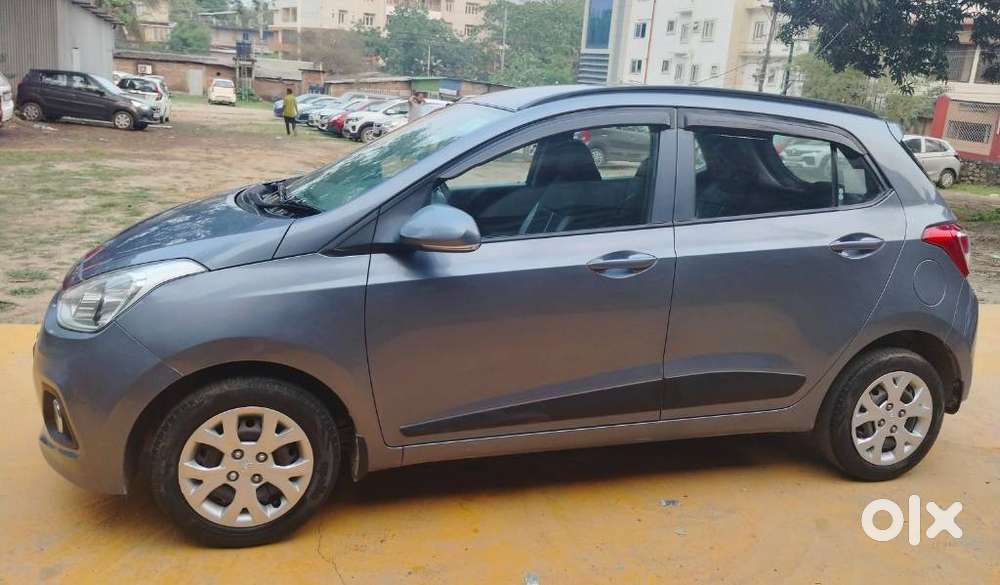 Hyundai Grand I10 2013-2016 Sportz, 2016, Petrol