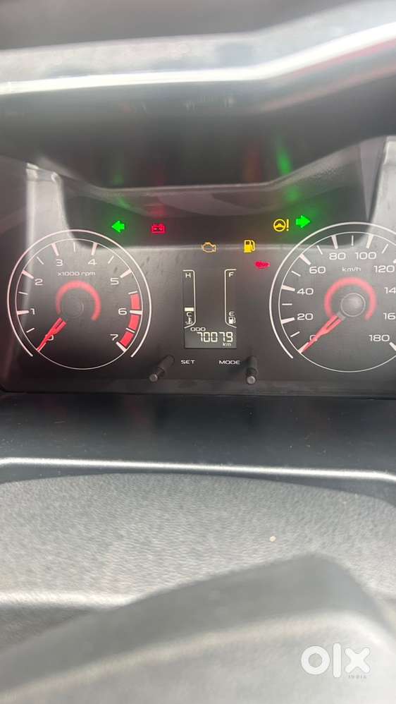 Mahindra Kuv100 Nxt 2018 Petrol Manual