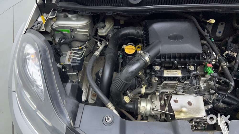 Tata Nexon 1.2 Revotron Xza Plus (l), 2019, Petrol