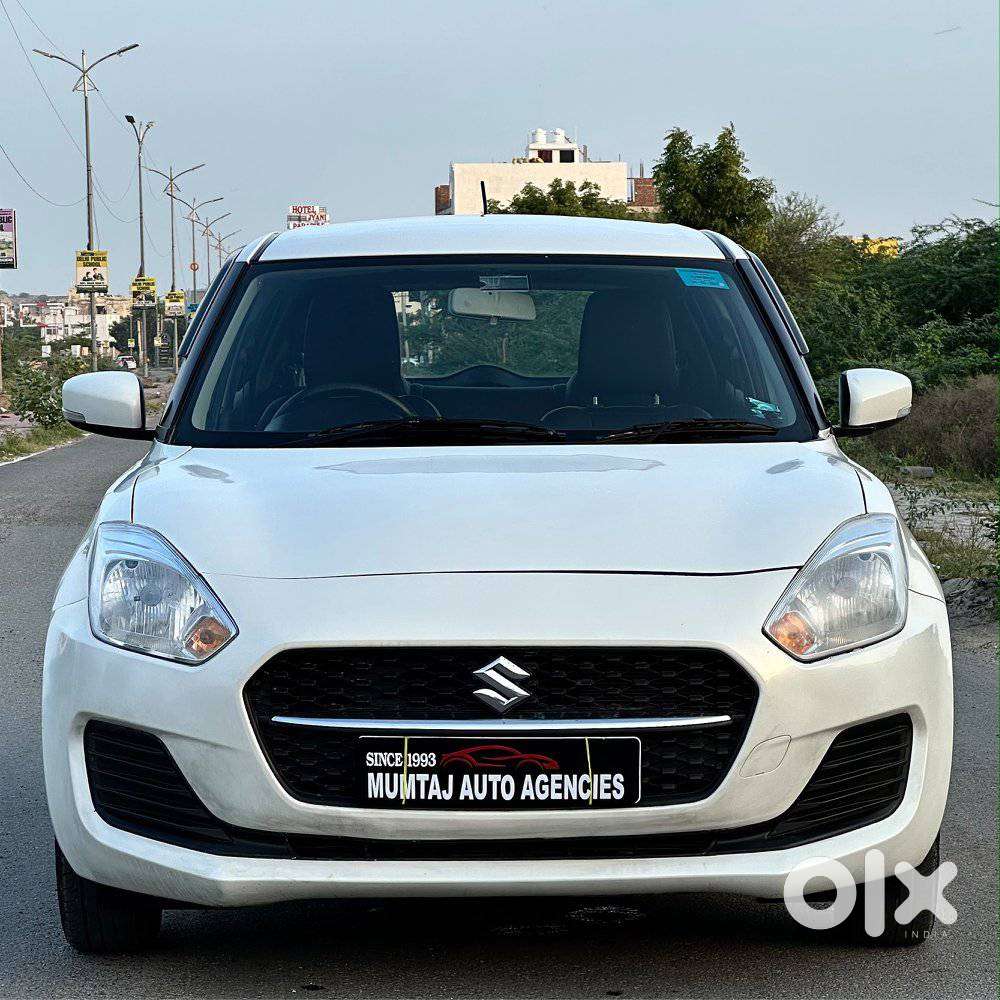 Maruti Suzuki Swift Vxi + Manual, 2024, Petrol