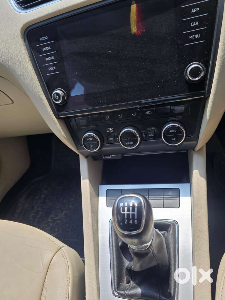 Skoda Octavia 1.4 Tsi Mt Style, 2018, Petrol