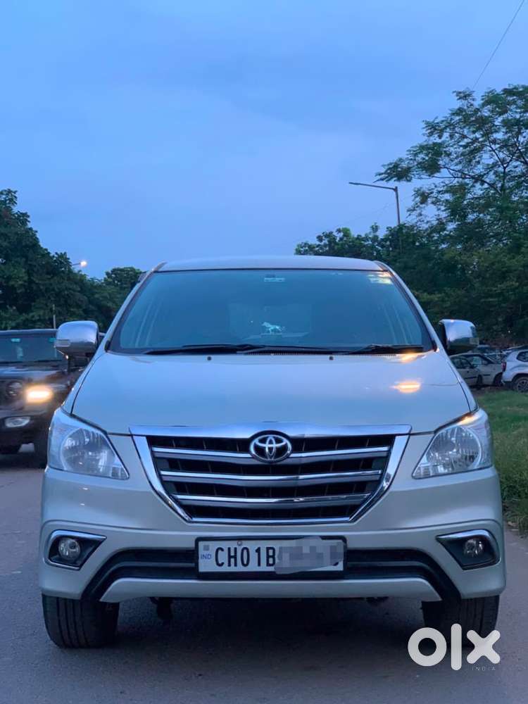 Toyota Innova 2.5 Gx 7 Seater Bs Iv, 2015, Diesel