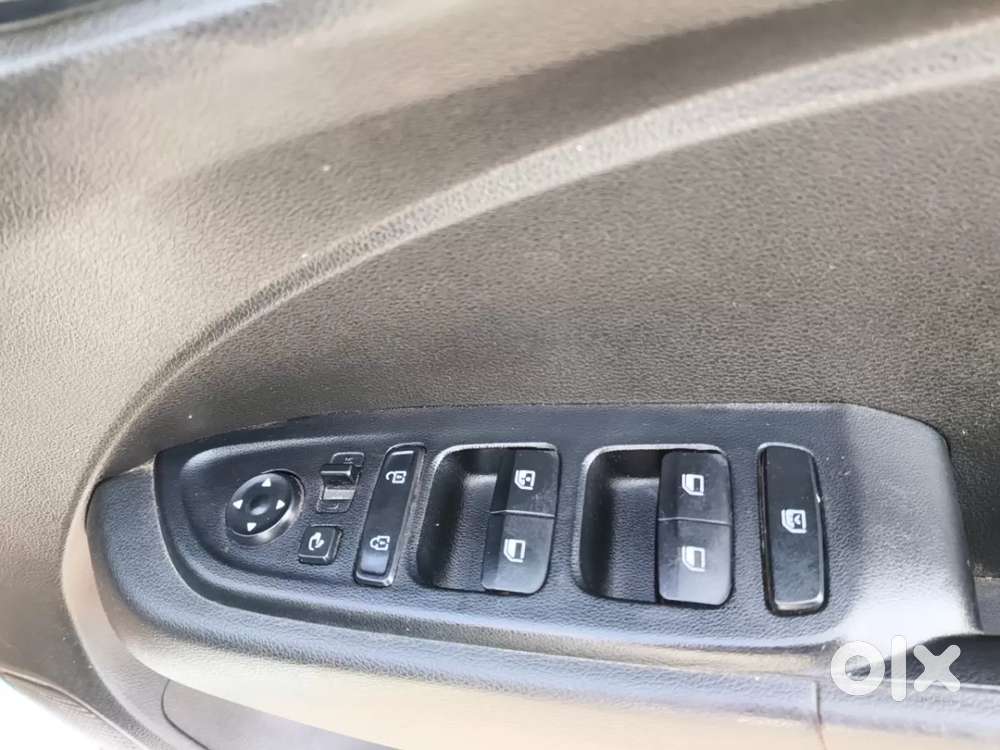 Hyundai Venue 1.5 Crdi Sx (o), 2021, Diesel