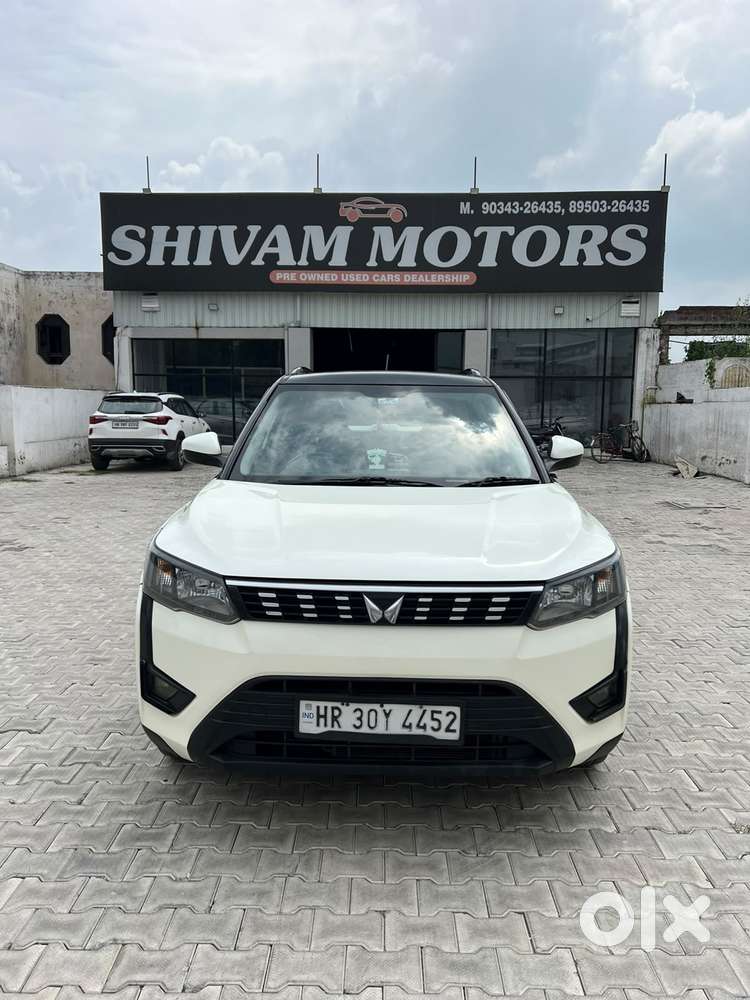 Mahindra Xuv300 W6 Amt Diesel, 2022, Diesel