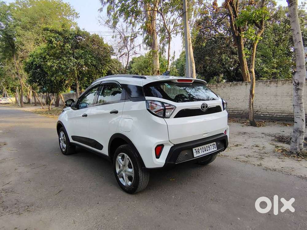 Tata Nexon 1.2 Revotron Xm Plus (s), 2023, Diesel