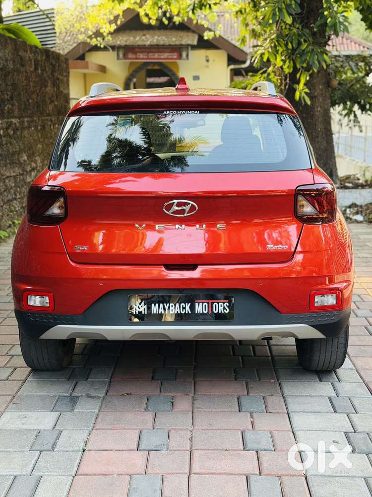 Hyundai Venue Sx+ At, 2019, Petrol