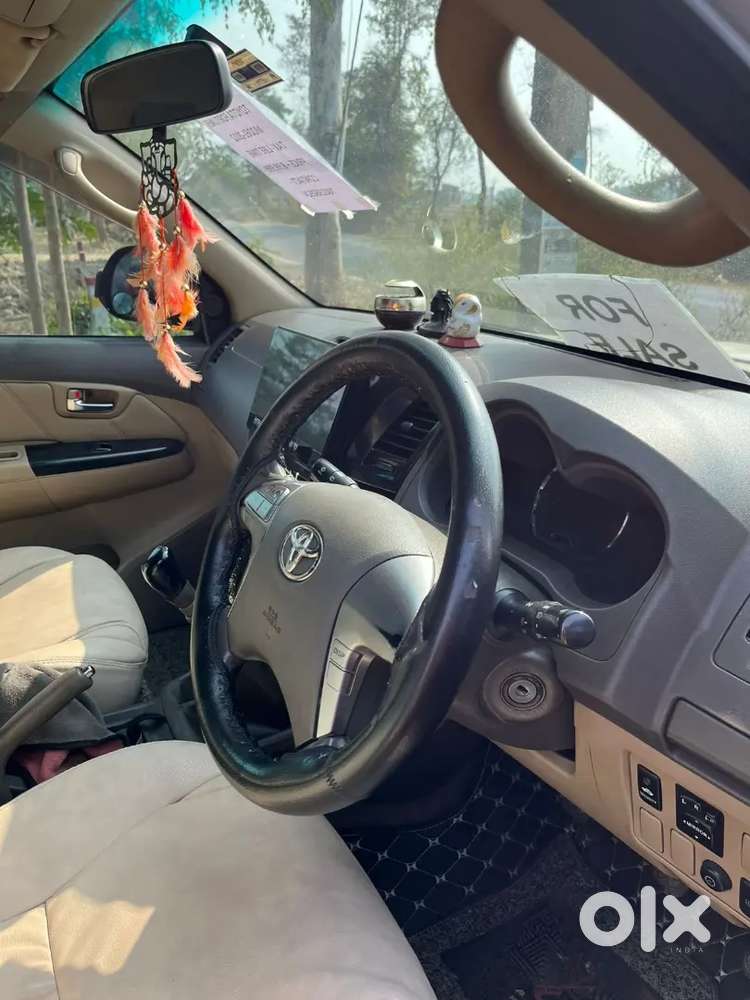 Toyota Fortuner 2012 Diesel 150000 Km Driven ,,