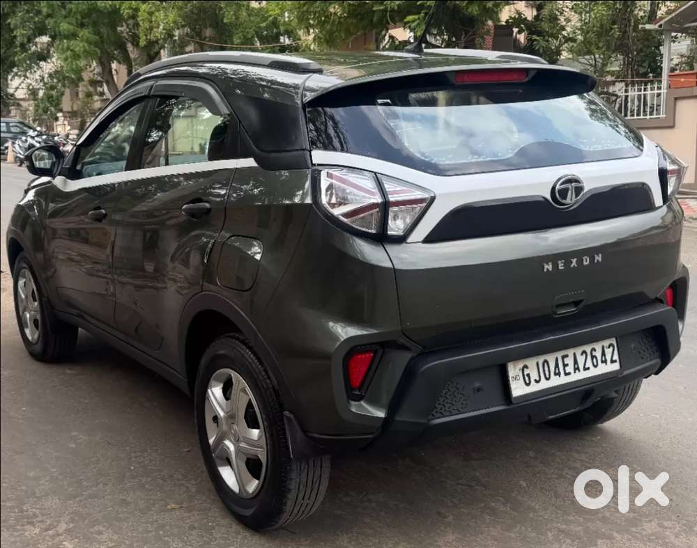 Tata Nexon 1.2 Revotron Xm, 2022, Petrol