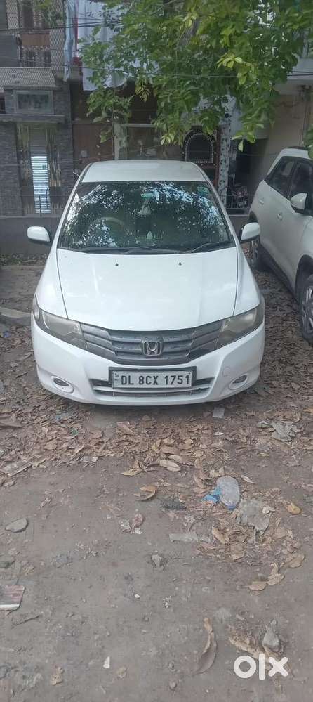 Honda Hybrid Car 2011