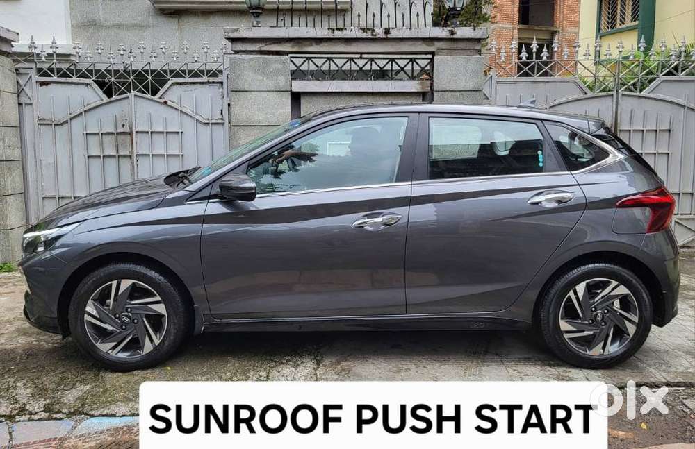 Hyundai New I20 1.2 Asta (o) Mt, 2023, Petrol