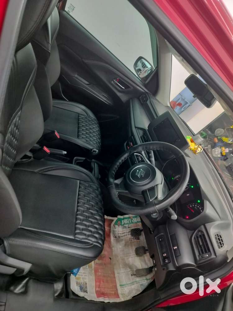 Maruti Suzuki Swift Vxi + Manual, 2025, Petrol