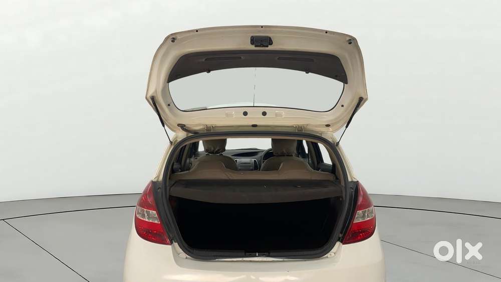 Hyundai I20 Magna, 2012, Petrol