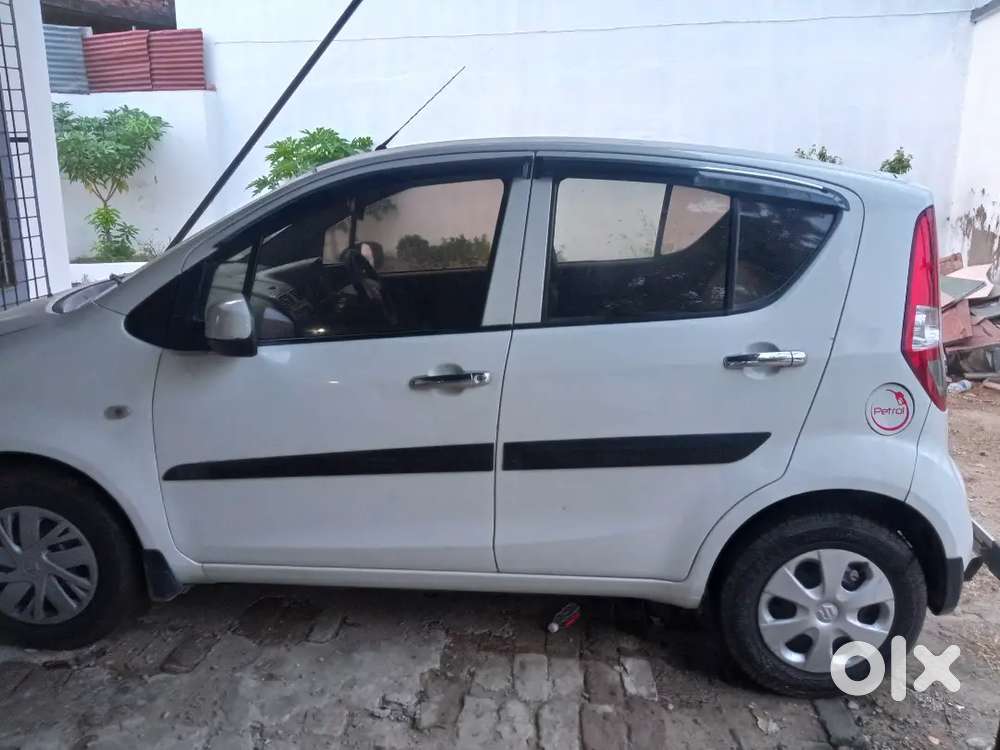Suzuki Ritz