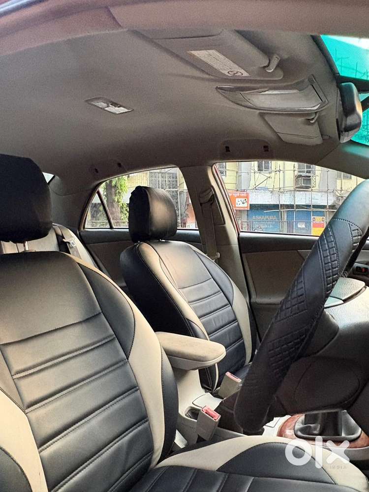 Toyota Corolla Altis Cng & Hybrids Well Maintained