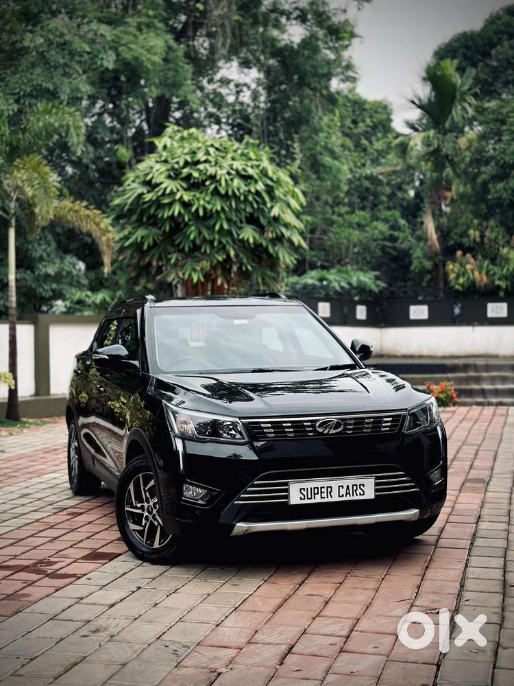 Mahindra Xuv300 W8 Option Diesel, 2022, Diesel