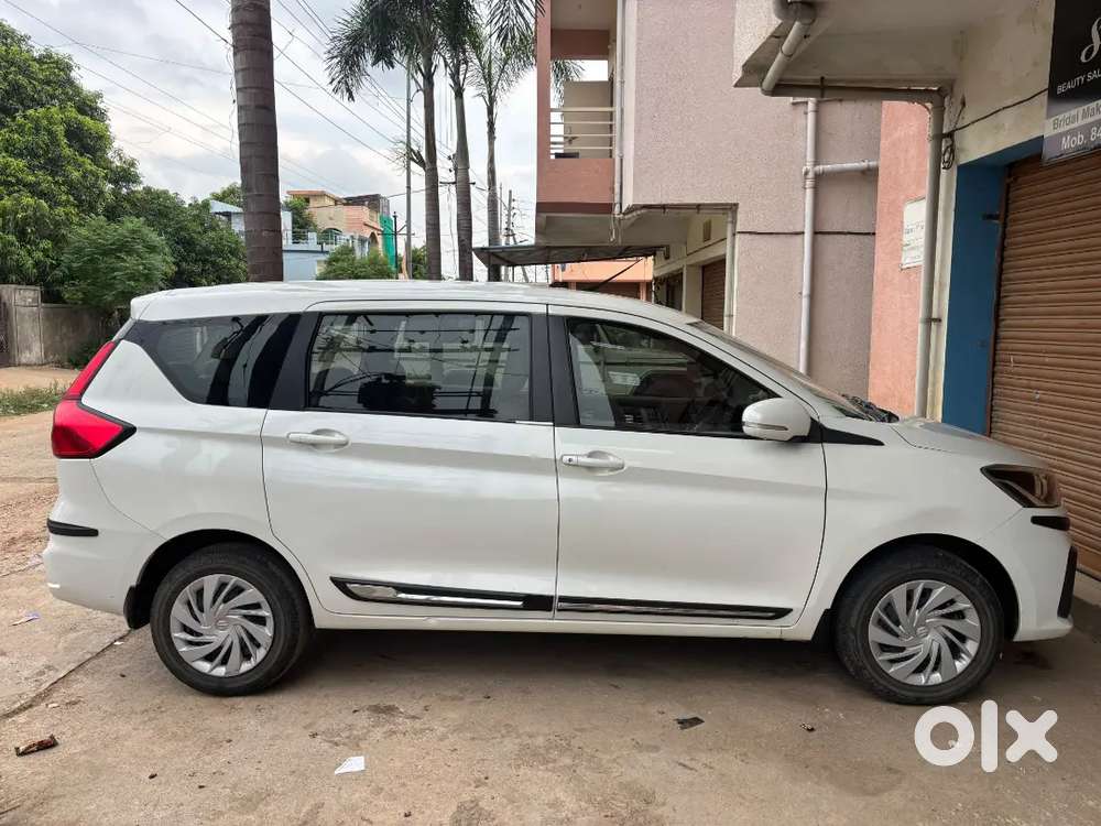 Maruti Suzuki Ertiga Vxi, 2024, 47000 Km