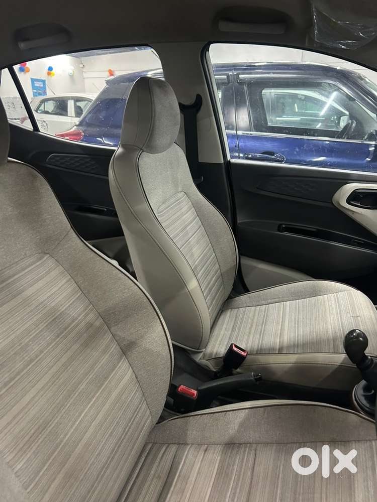 Hyundai Petrol Car 2021