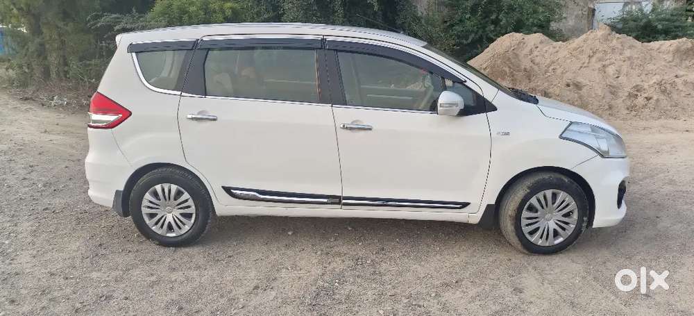 Maruti Suzuki Ertiga 2017 Diesel 74000 Km Driven