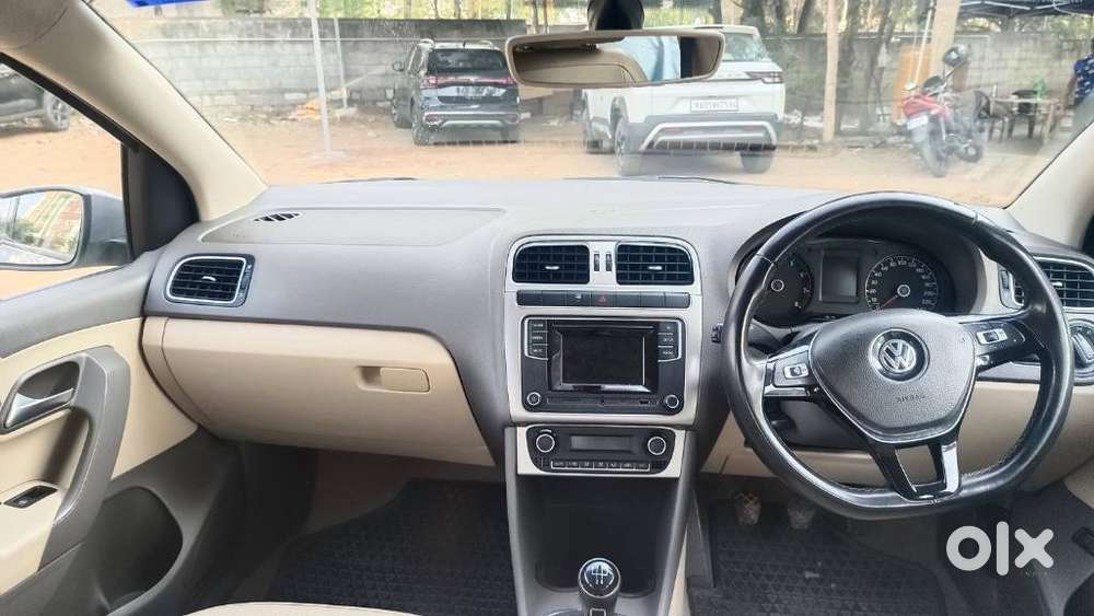 Volkswagen Vento 2013-2015 1.6 Highline, 2016, Petrol