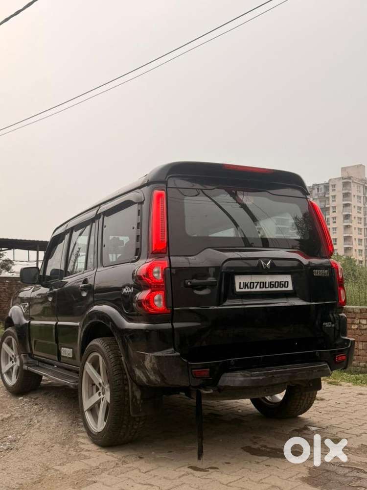 Mahindra Scorpio 2020 Diesel Well Maintained