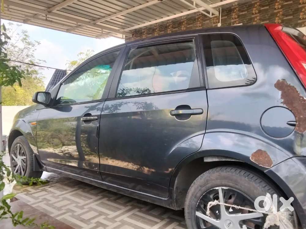 Ford Figo 2010 Diesel 150000 Km Driven