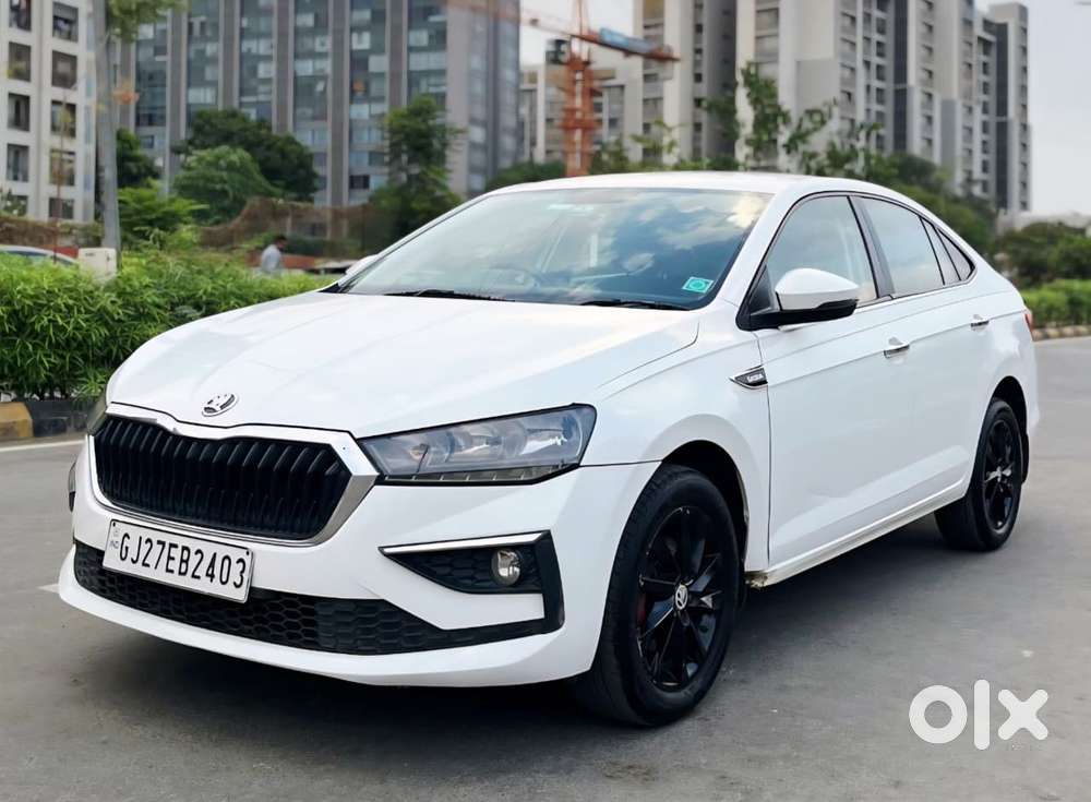 Skoda Slavia 1.0 Ambition Tsi, 2022, Petrol