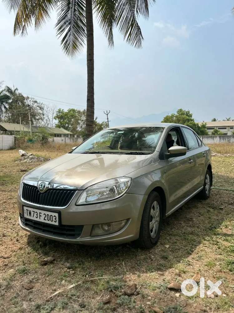 Skoda Rapid 2013 Diesel  Excellent Condition  Smooth Engine