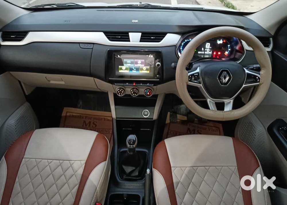 Renault Triber Rxz, 2023, Petrol