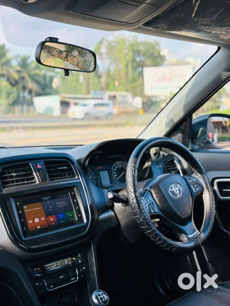 Toyota Urban Cruiser Cruiser Mid, 2022, Petrol