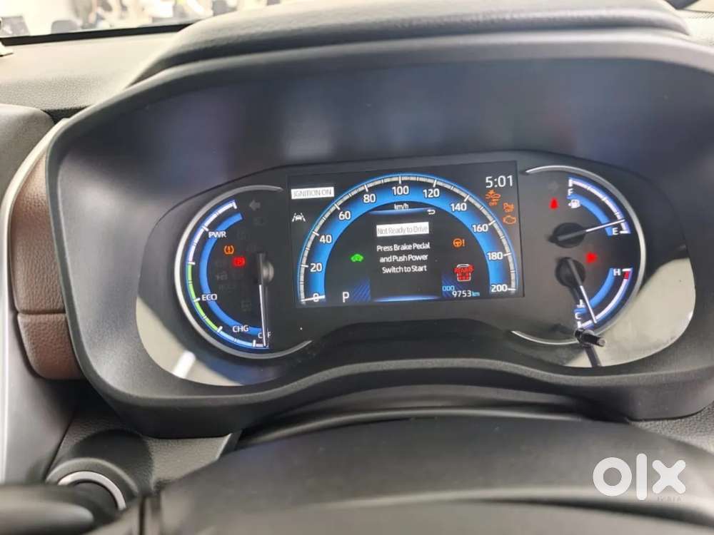 Toyota Innova Hycross 2.0 Zx (o) Hybrid 7 Str, 2024, Petrol