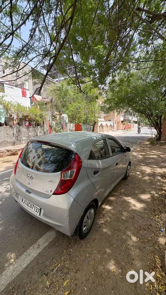 Hyundai Eon 2013 Petrol Well Maintained
