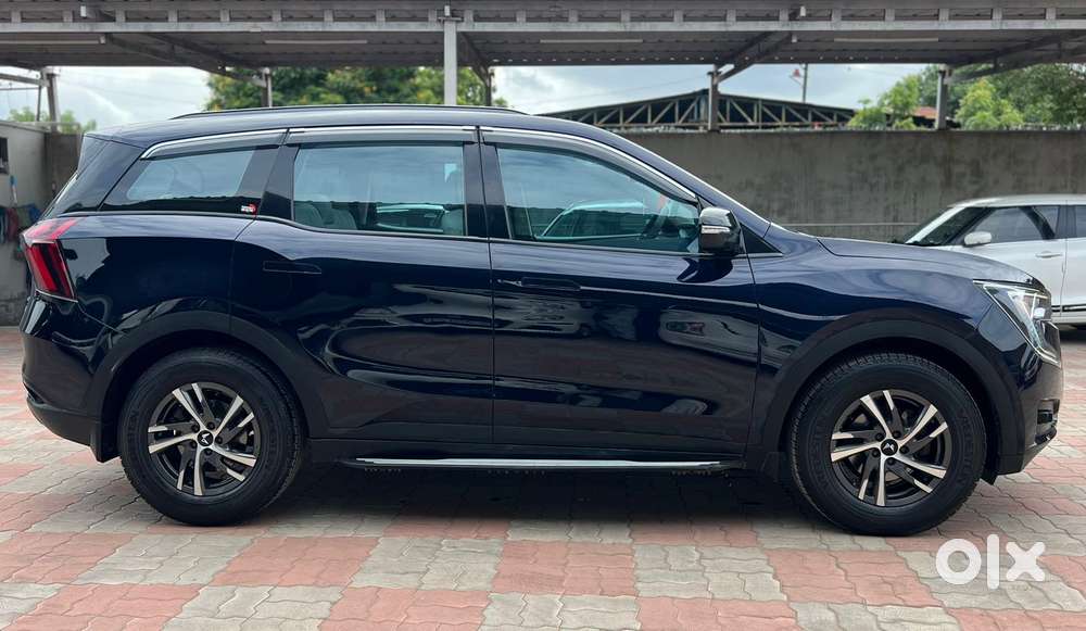 Mahindra Xuv700 2.2 Ax 5 Diesel At 7 Str, 2024, Diesel