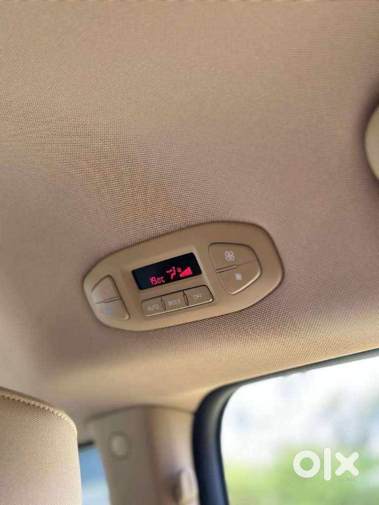 Kia Carnival Premium, 2021, Diesel