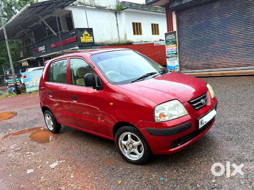 2013 Santro Family Vehicle