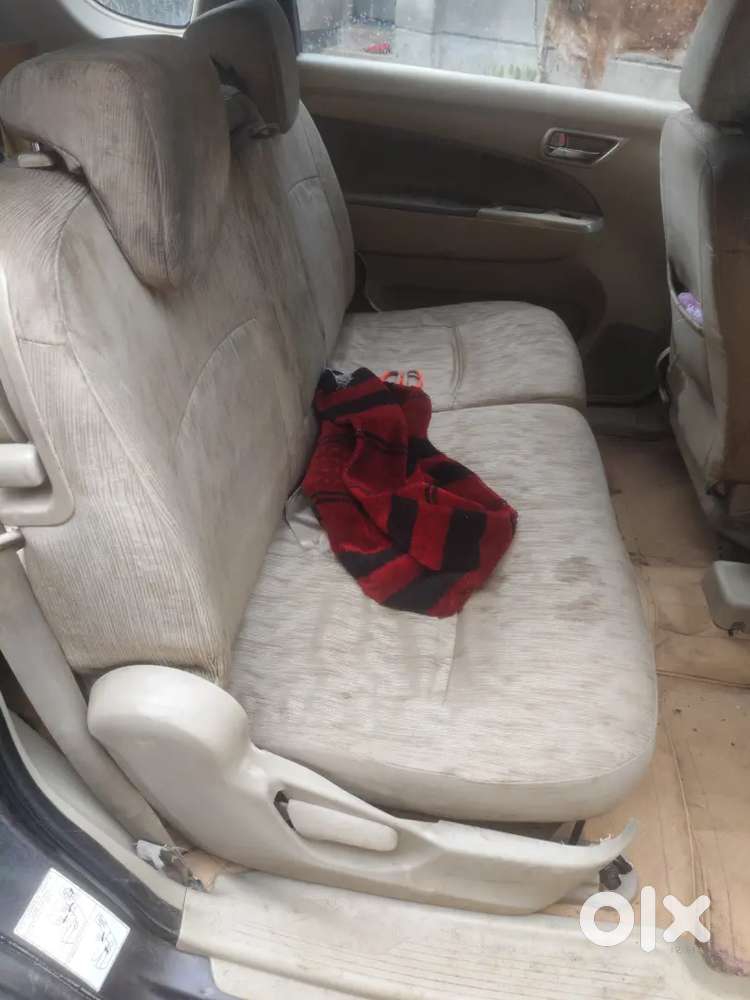 Maruti Suzuki Ertiga 2013