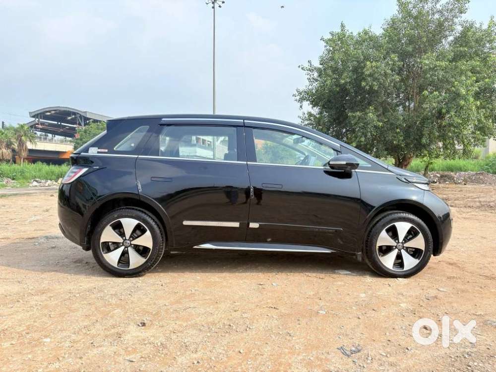 Mg Windsor Ev Essence, 2025, Electric