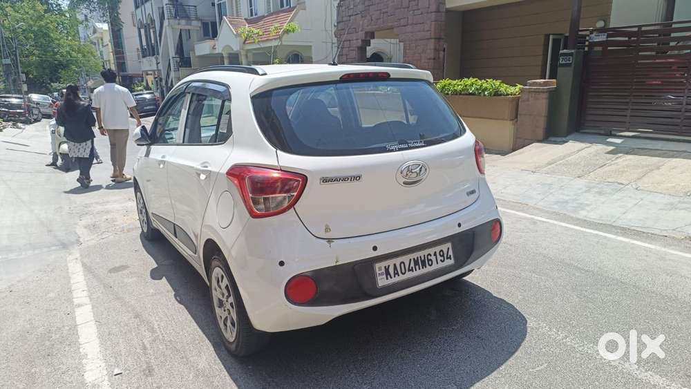 Hyundai Grand I10 2016-2017 Magna, 2019, Petrol