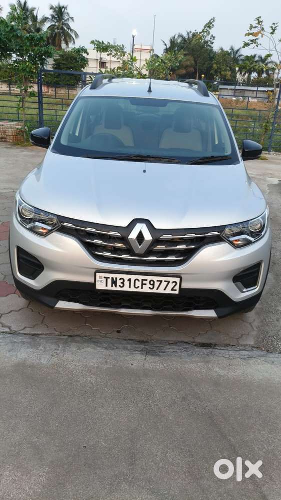 Renault Triber Rxt, 2023, Petrol