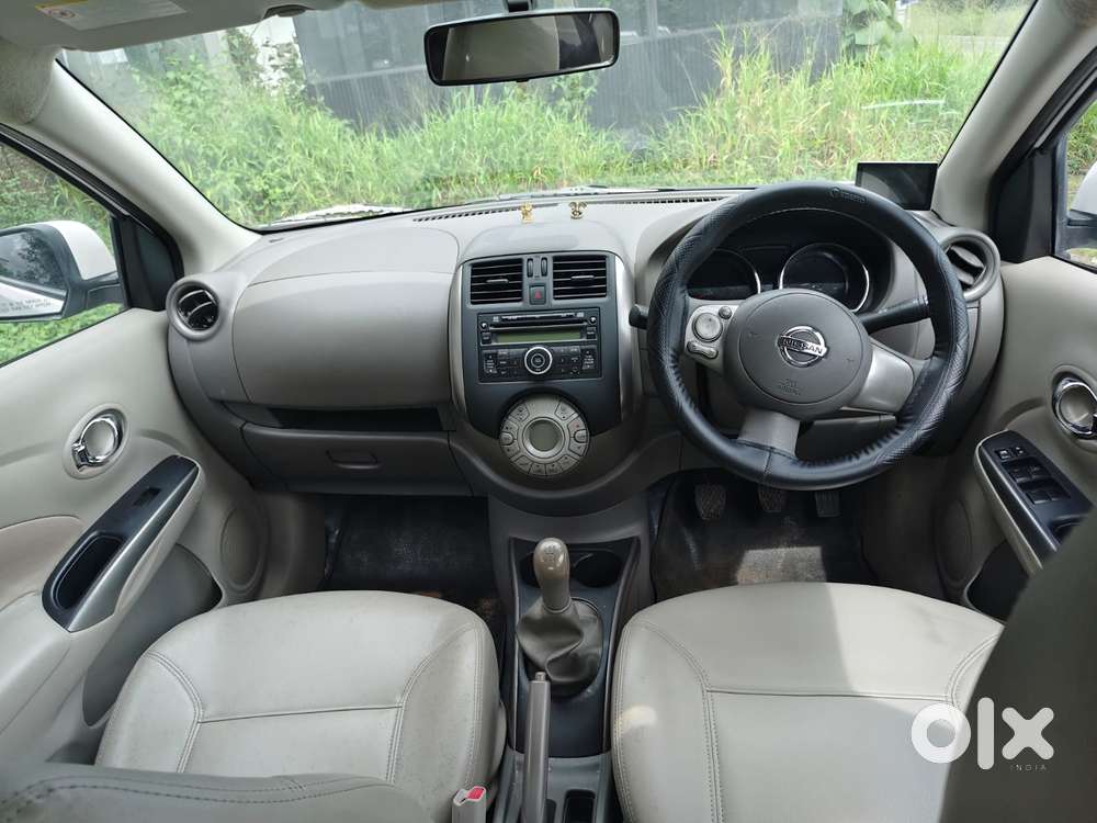 Nissan Sunny Xv, 2014, Petrol