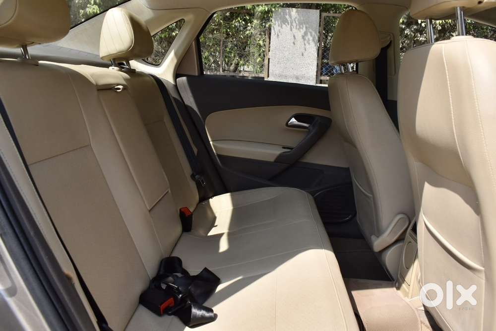 Volkswagen Vento 1.2 Tsi Highline At, 2015, Petrol