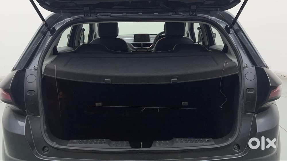 Tata Altroz 1.2 Xt, 2020, Petrol