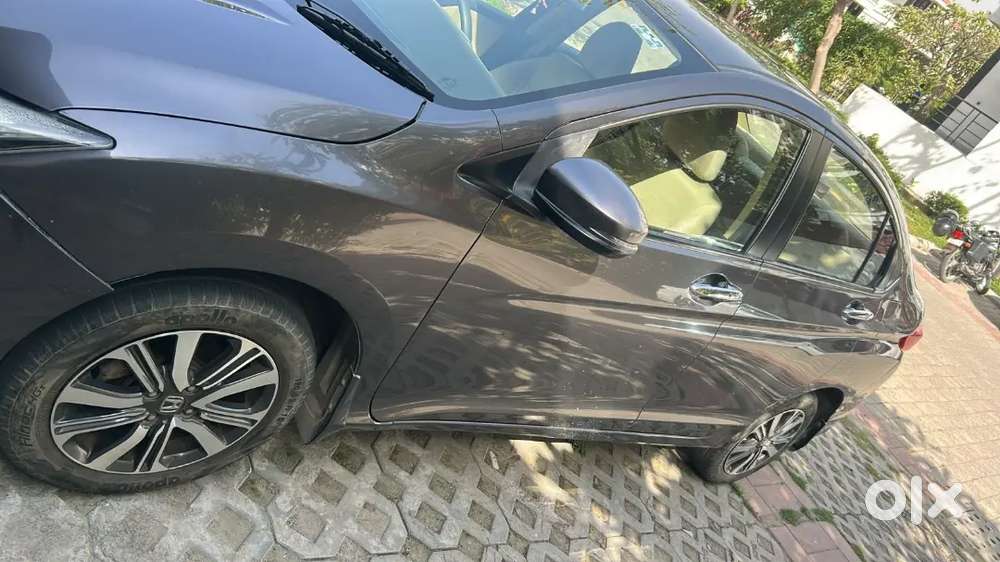 Honda City Zx 2017 Petrol 44689 Km Driven