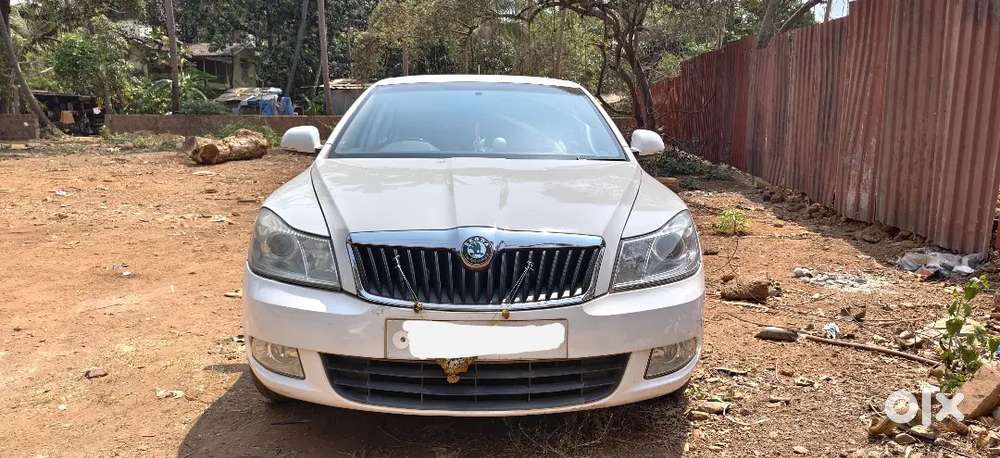 Skoda Laura Amb-at Diesel