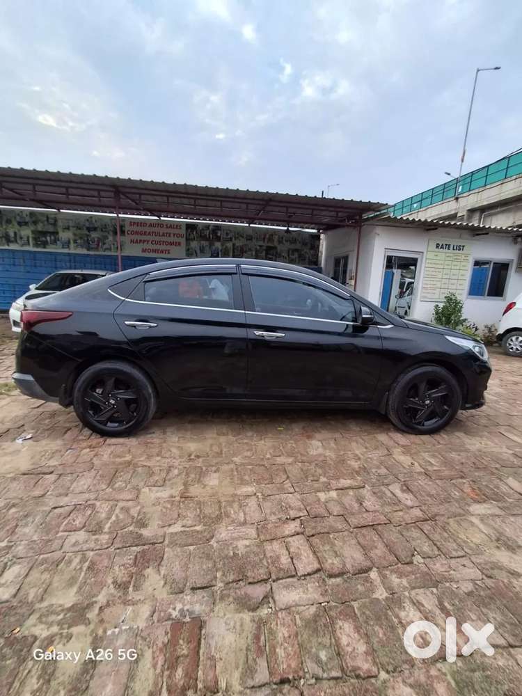 Hyundai Verna 1.6 Sx (o) Vtvt, 2020, Petrol